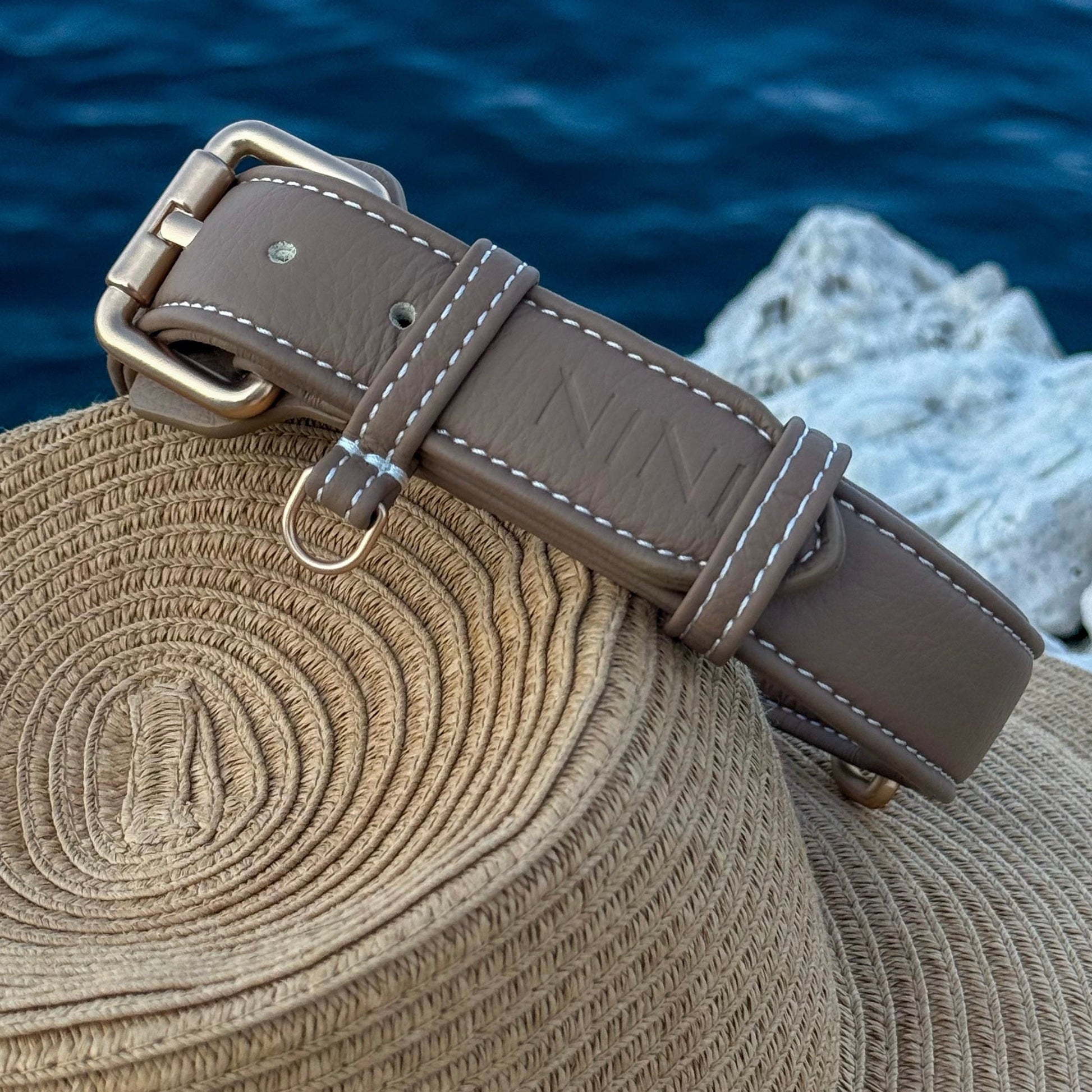 Collier Beige